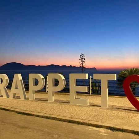 Casa Vacanza Da Mirella E Peppe Трапето Екстериор снимка
